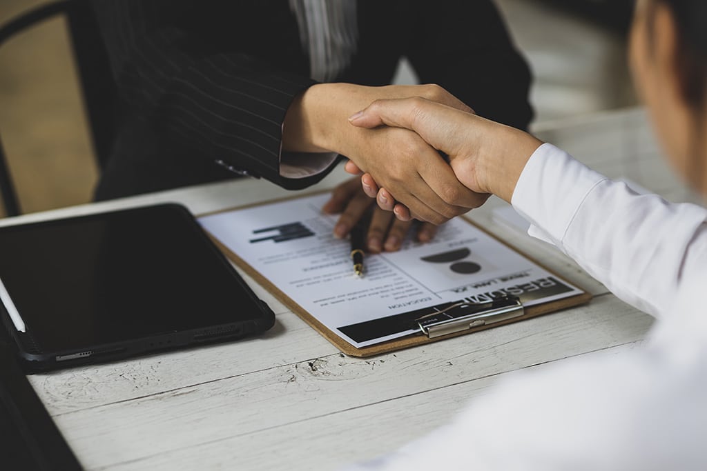 YOUNEA KI Beratung Blogbeitrag Blog Unternehmen Onboarding Mitarbeiter Bild